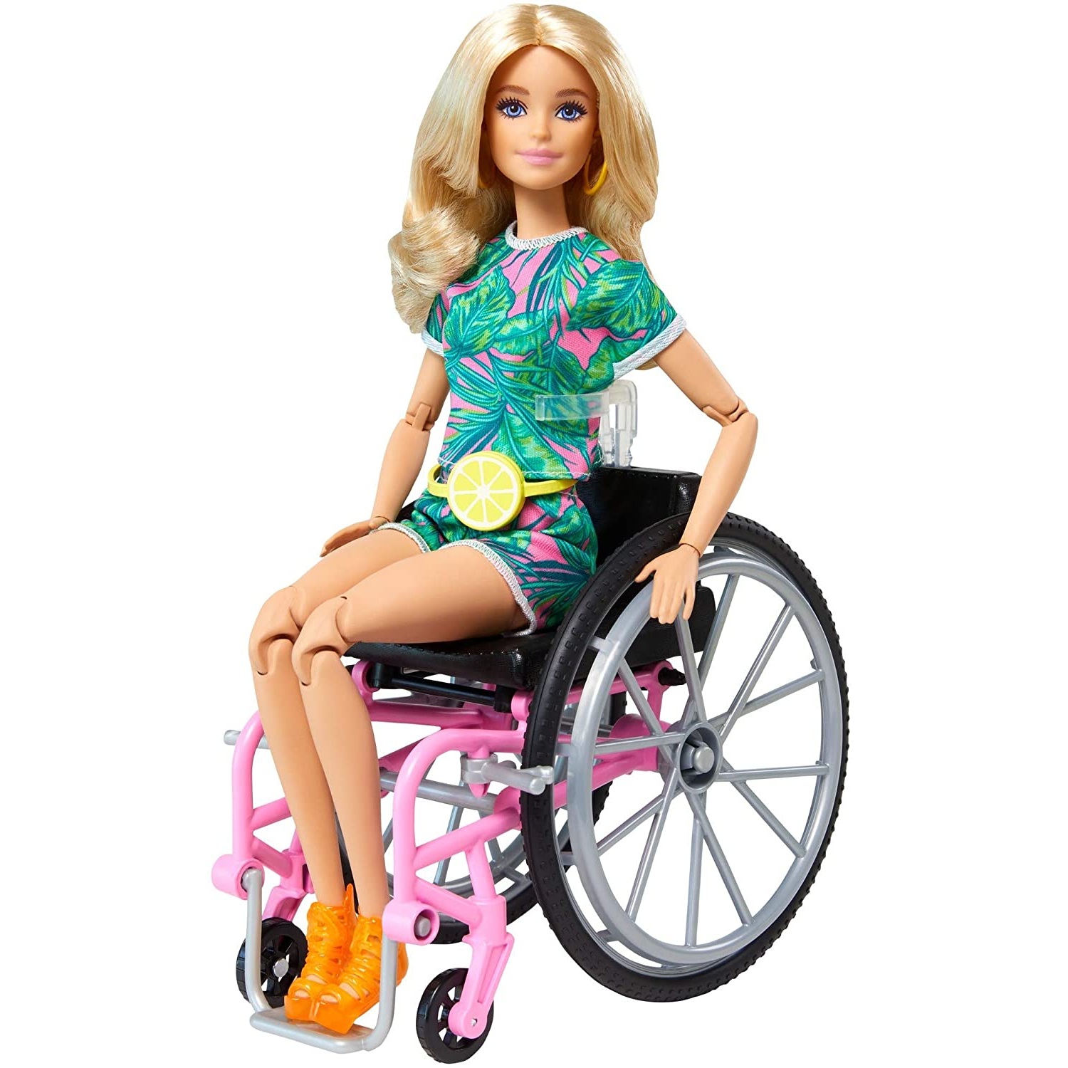 Барби фашионистас на инвалидной коляске