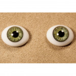 Глаза зеленые E2 (стекло, 14 мм)