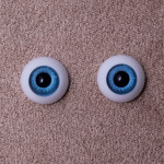 Глаза голубые 1 (8 мм)