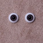 Глаза карие (8 мм)