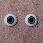 Глаза зеленые (10 мм)